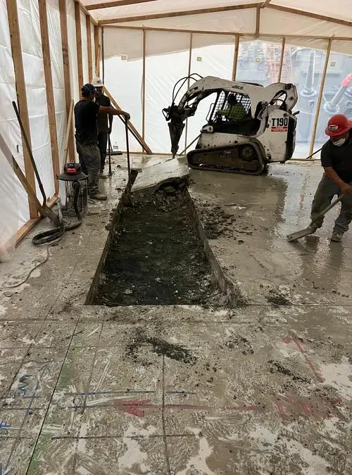 Piso de concreto demolido por Smart Demolition
